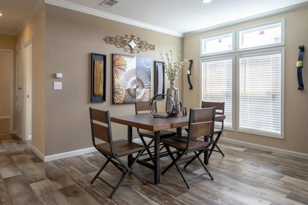 Innovation in3256h32025 interior home features