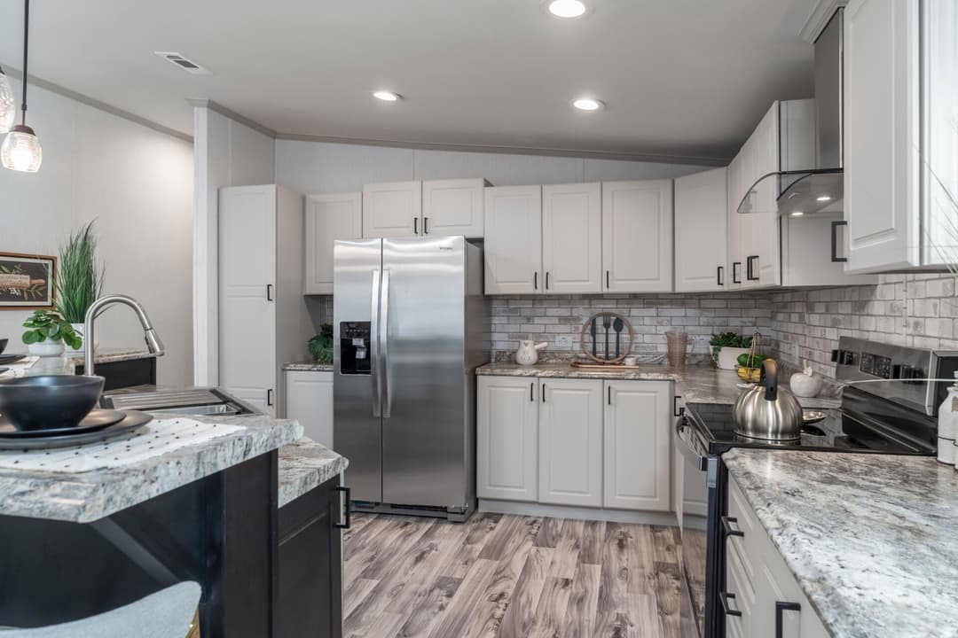 Doublewide h-32×56-42a kitchen home features