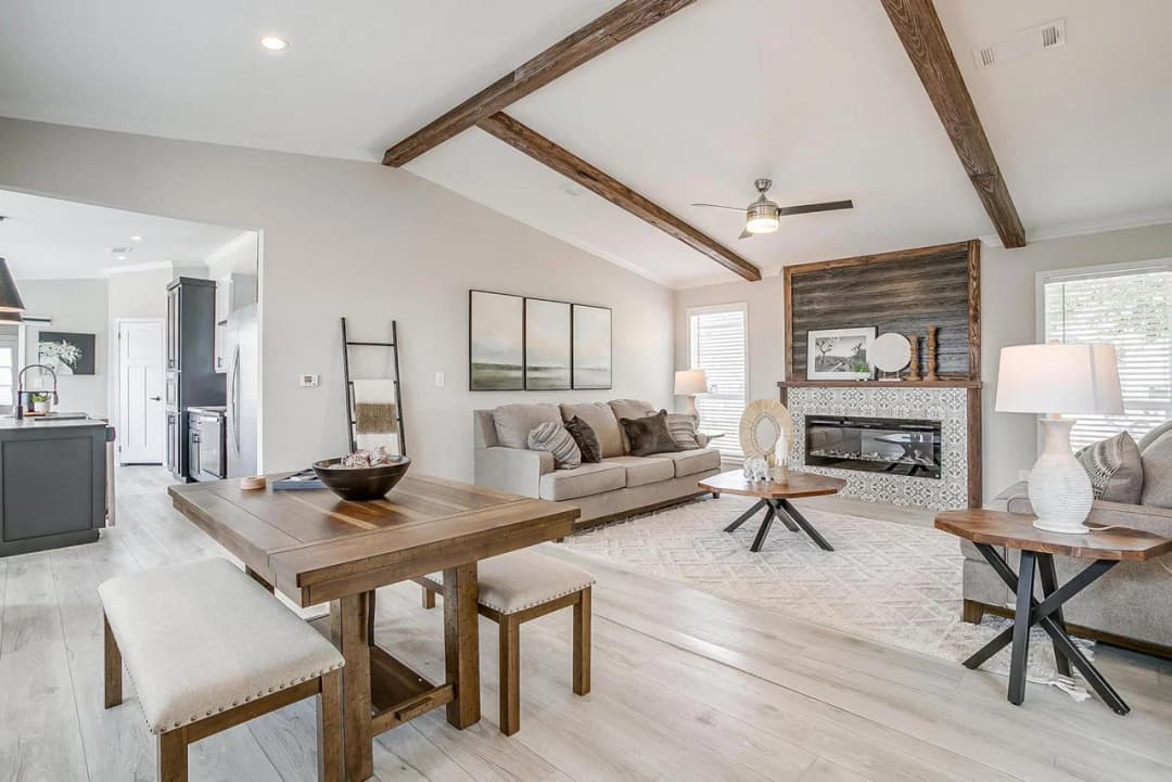 Innovation in2860h32079 interior home features