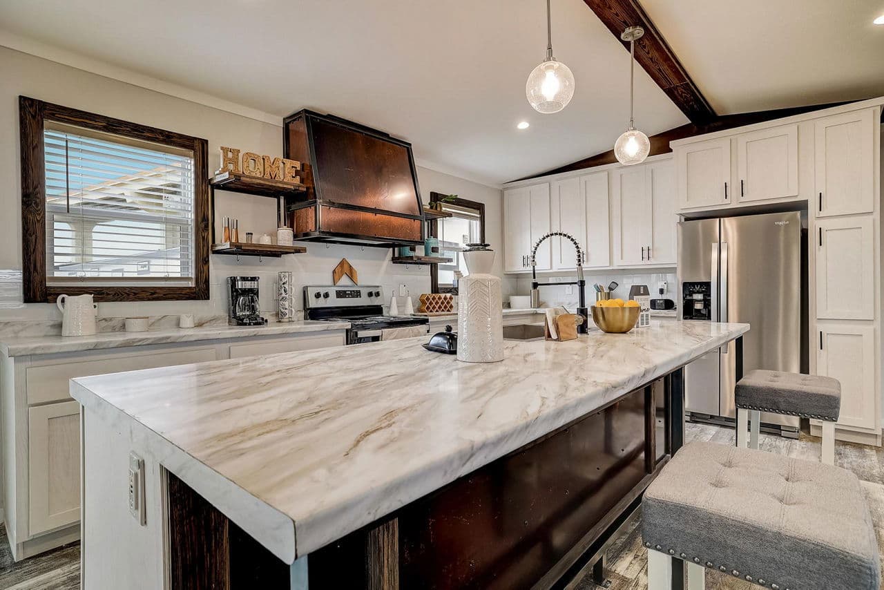 The desire kitchen home features