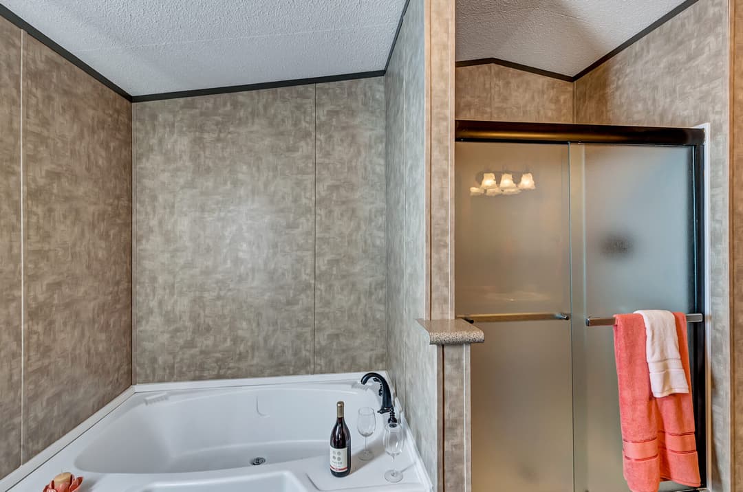 Heritage h-1680-32b bathroom home features