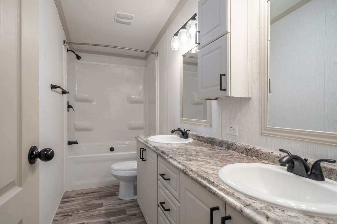 Doublewide h-32×56-42a bathroom home features