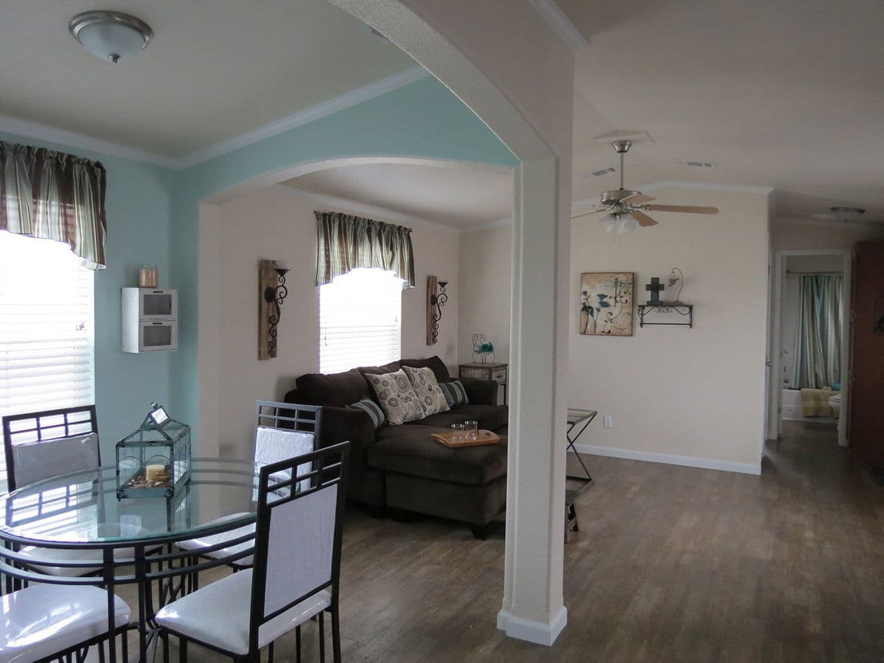 Innovation 1656a interior home features