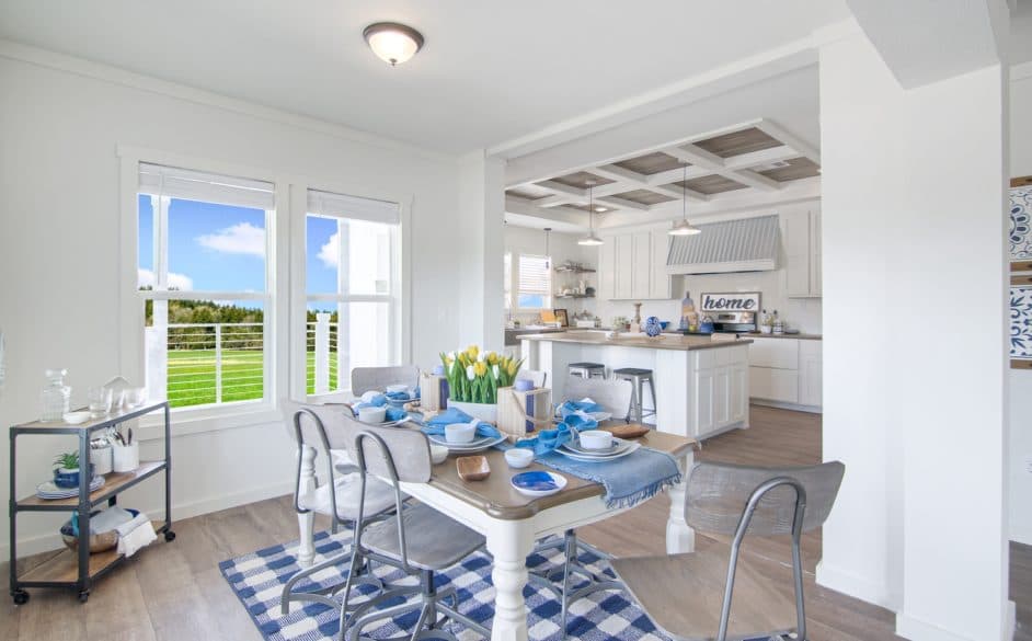 Pearl 6370 interior home features