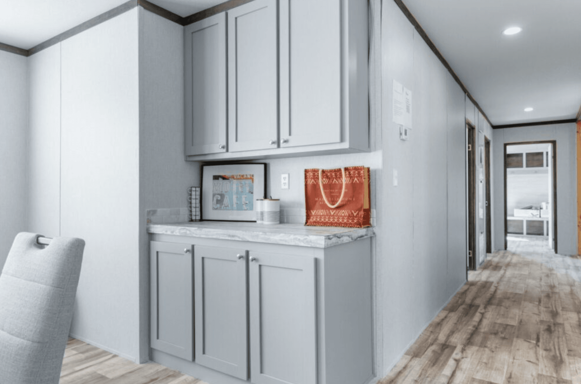 Hogan interior home features
