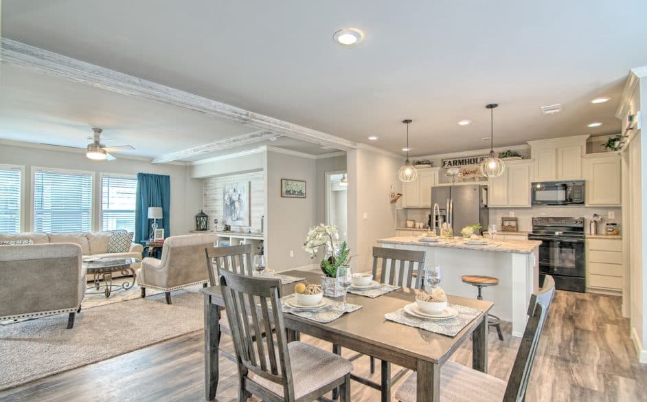 Magnolia 6360 interior home features