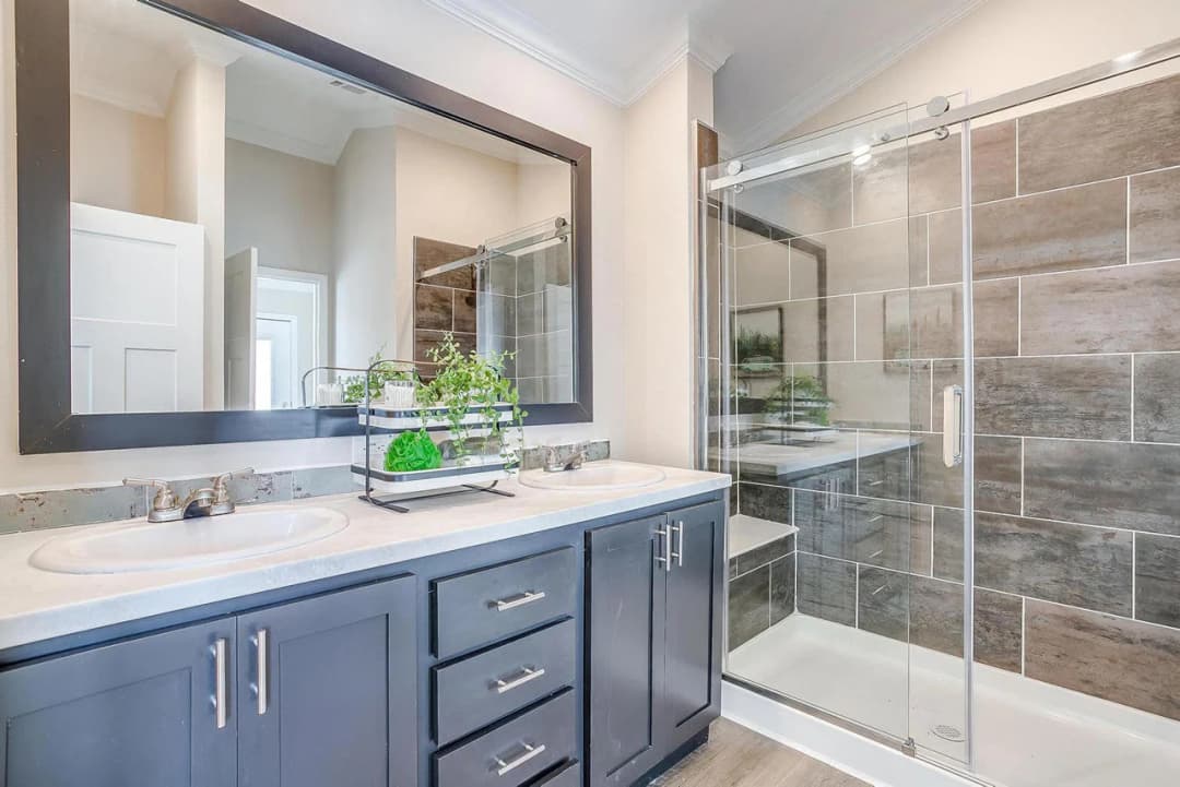 Innovation in1856h11024 bathroom home features