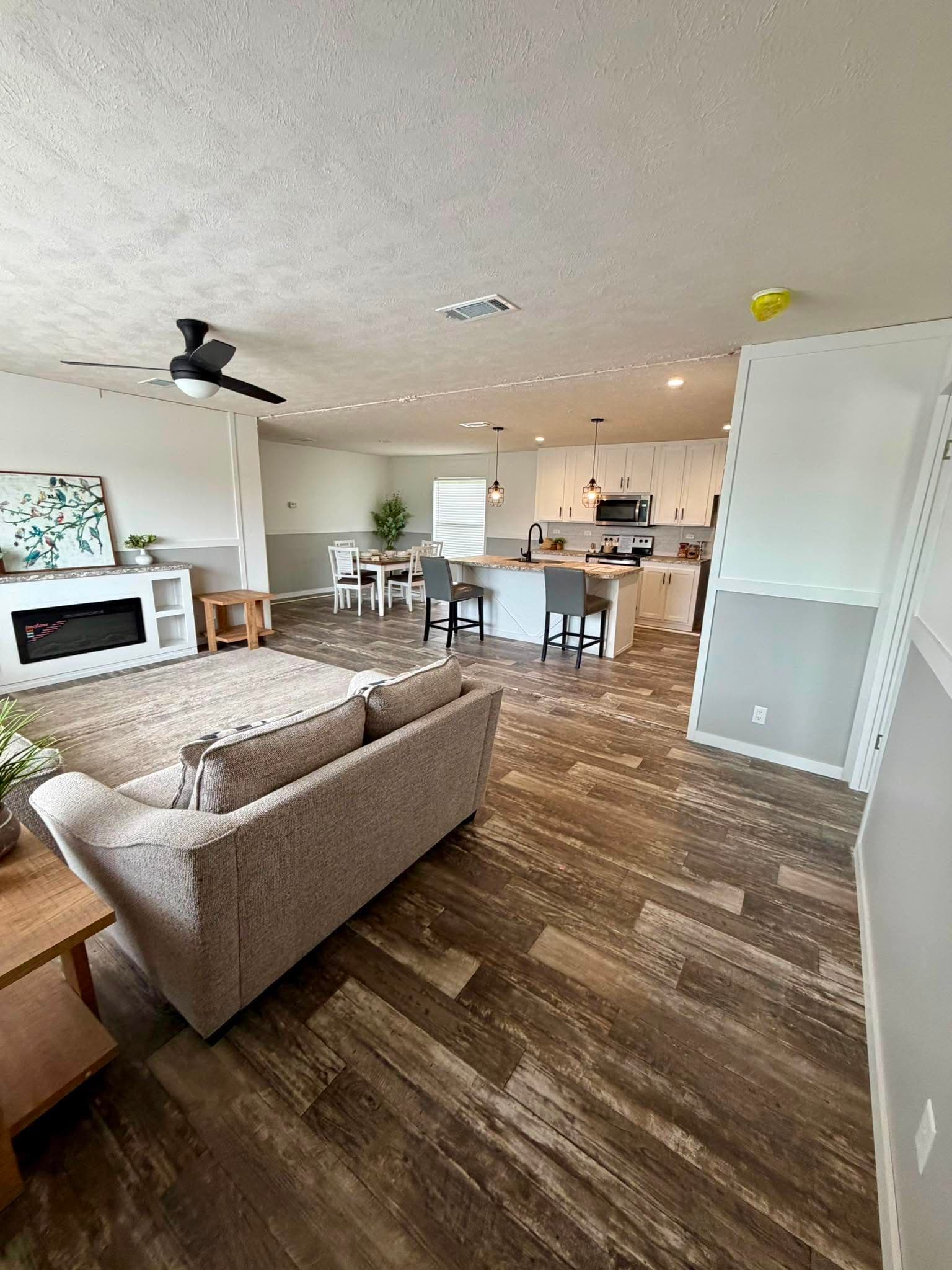 The belle (hot deal)  home features