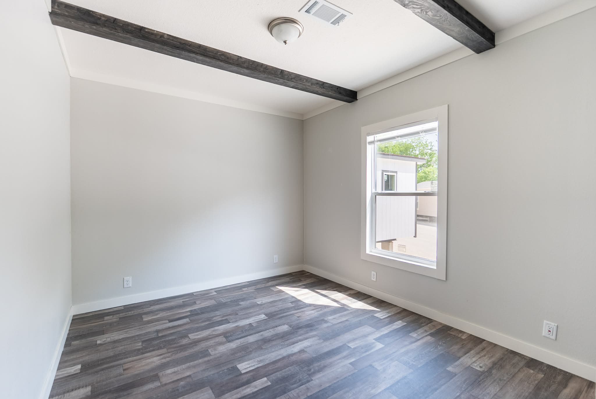 The levi  home features