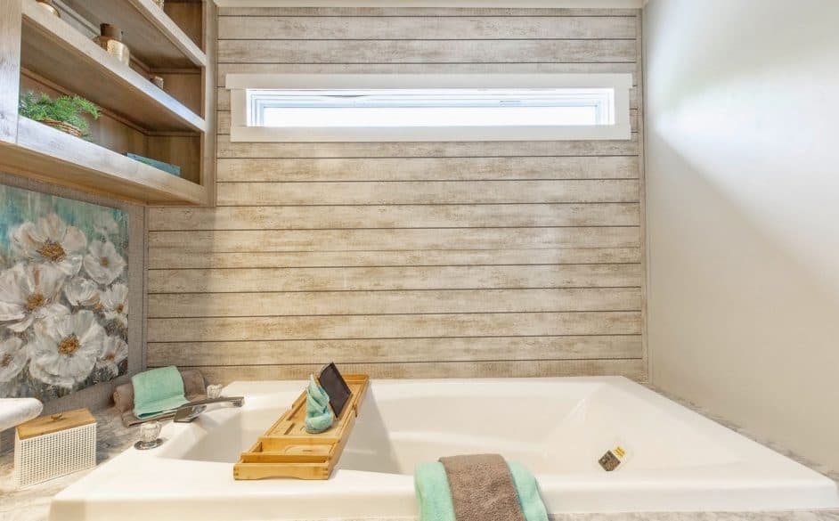 Sunset ridge 363 bathroom home features