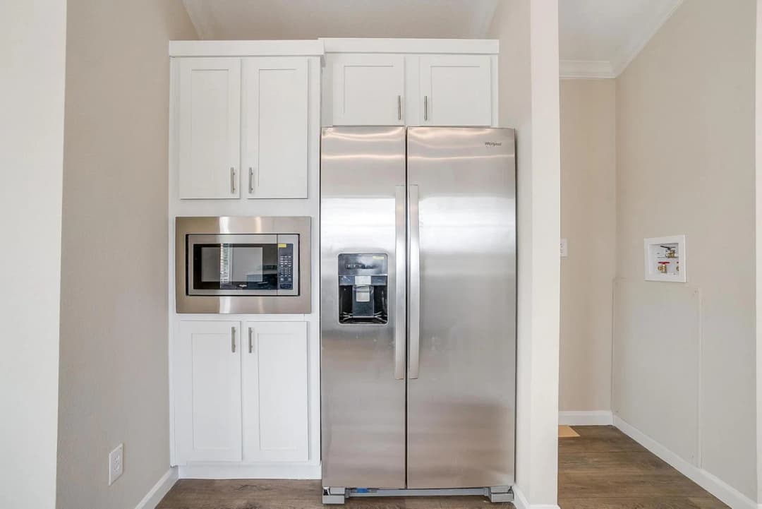 Innovation in1856h11024 kitchen home features