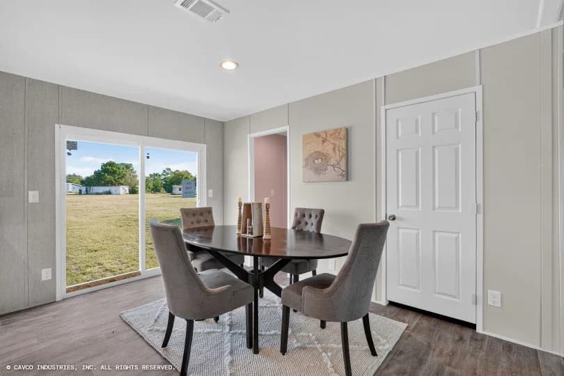 Valuhomes 28564p kitchen home features