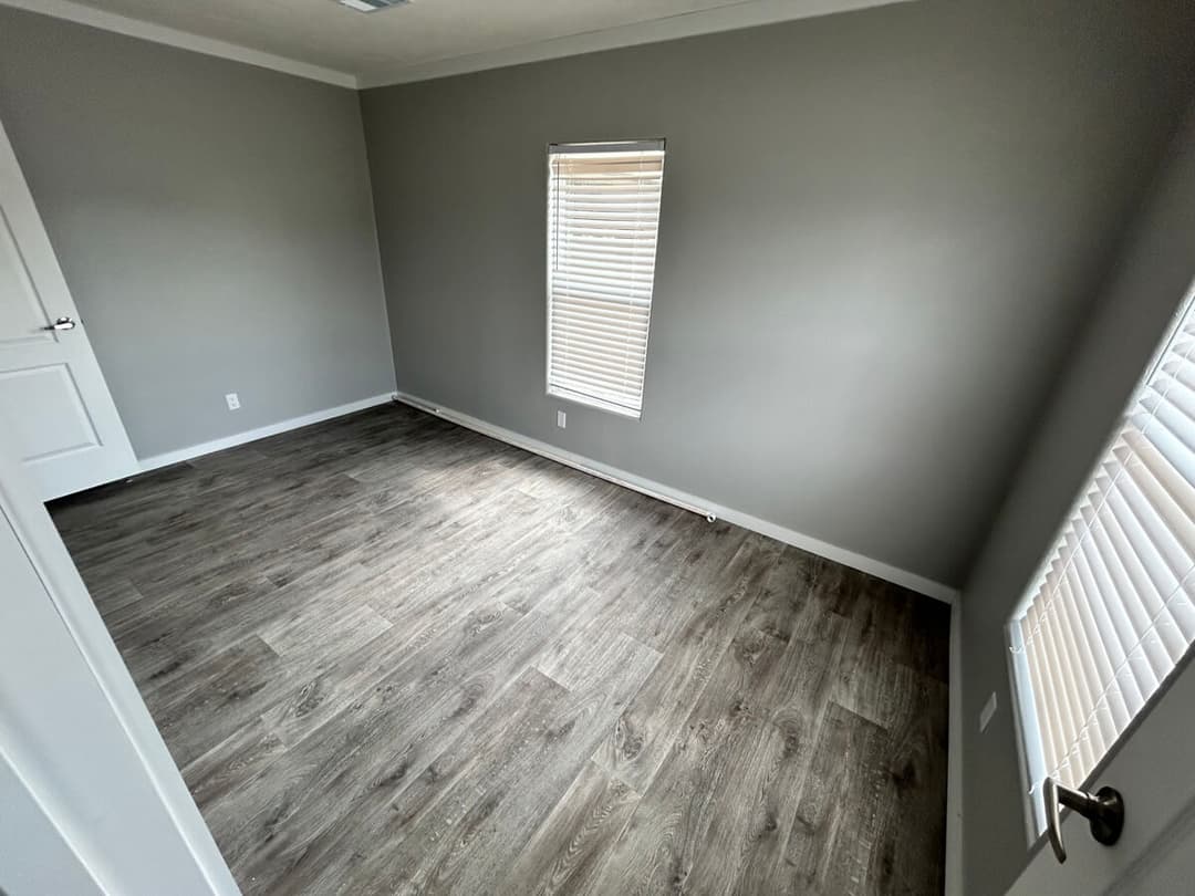 The willison bedroom home features