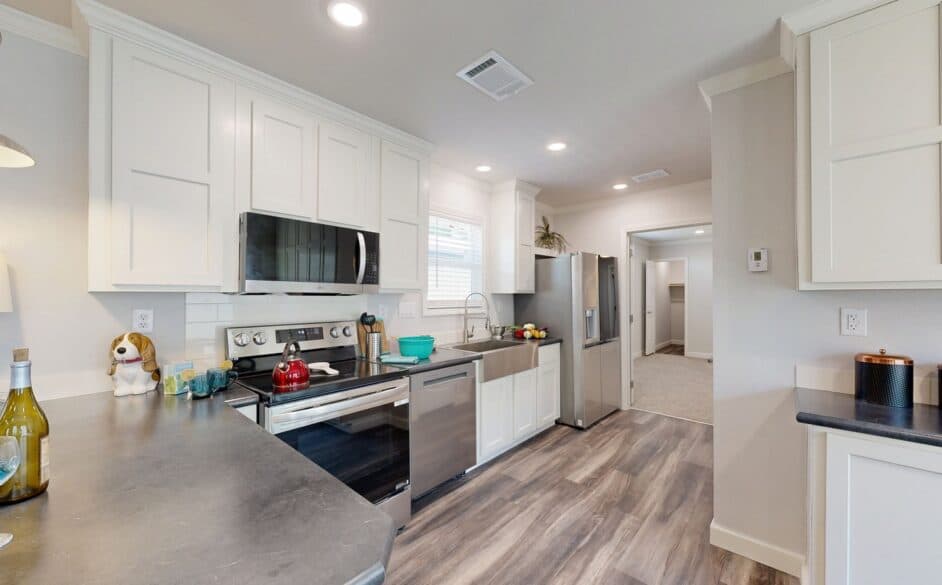 Gold spur 5616 kitchen home features