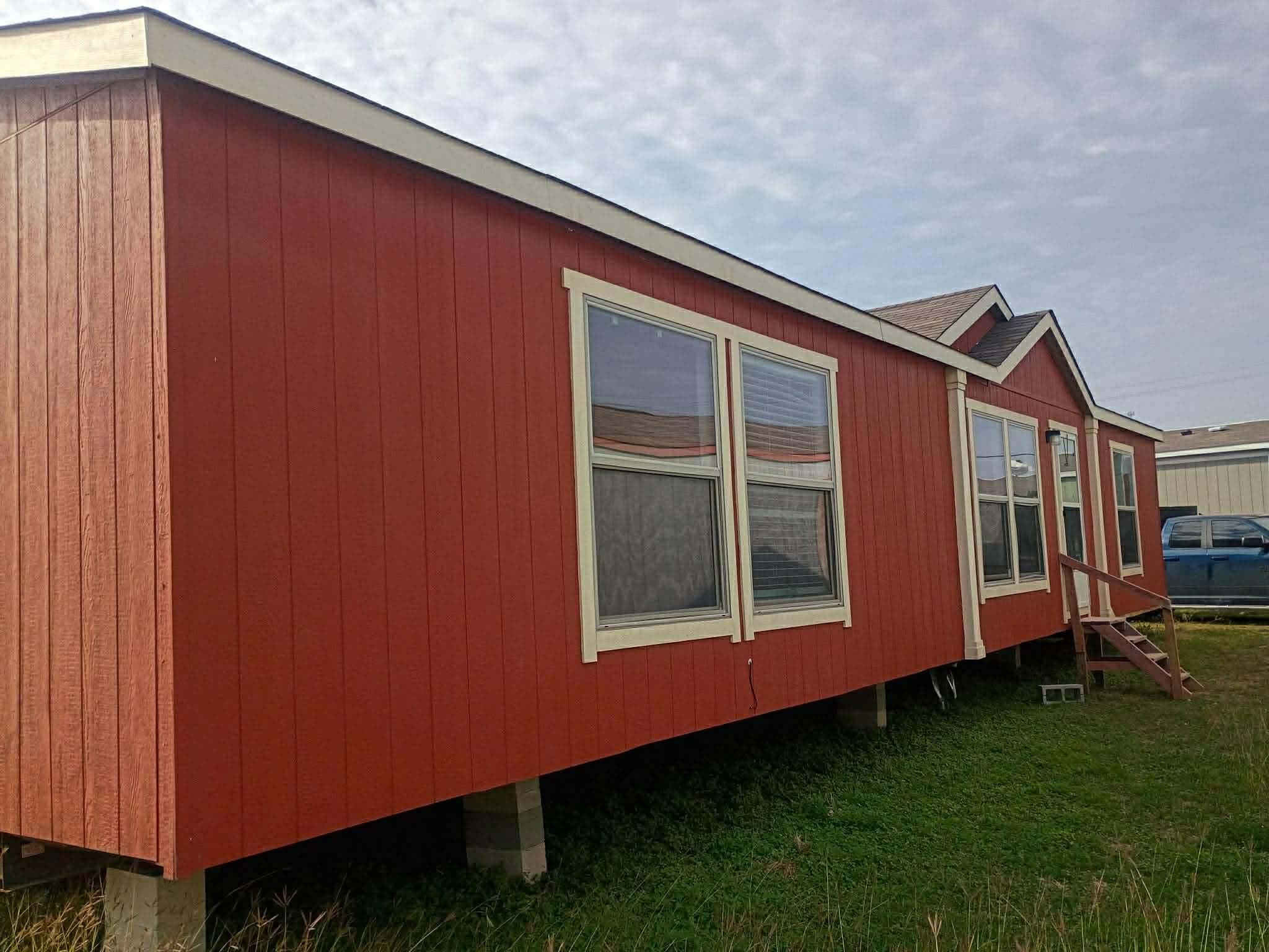 The utah refurbished 4 bedroom (hot deal) hero home features