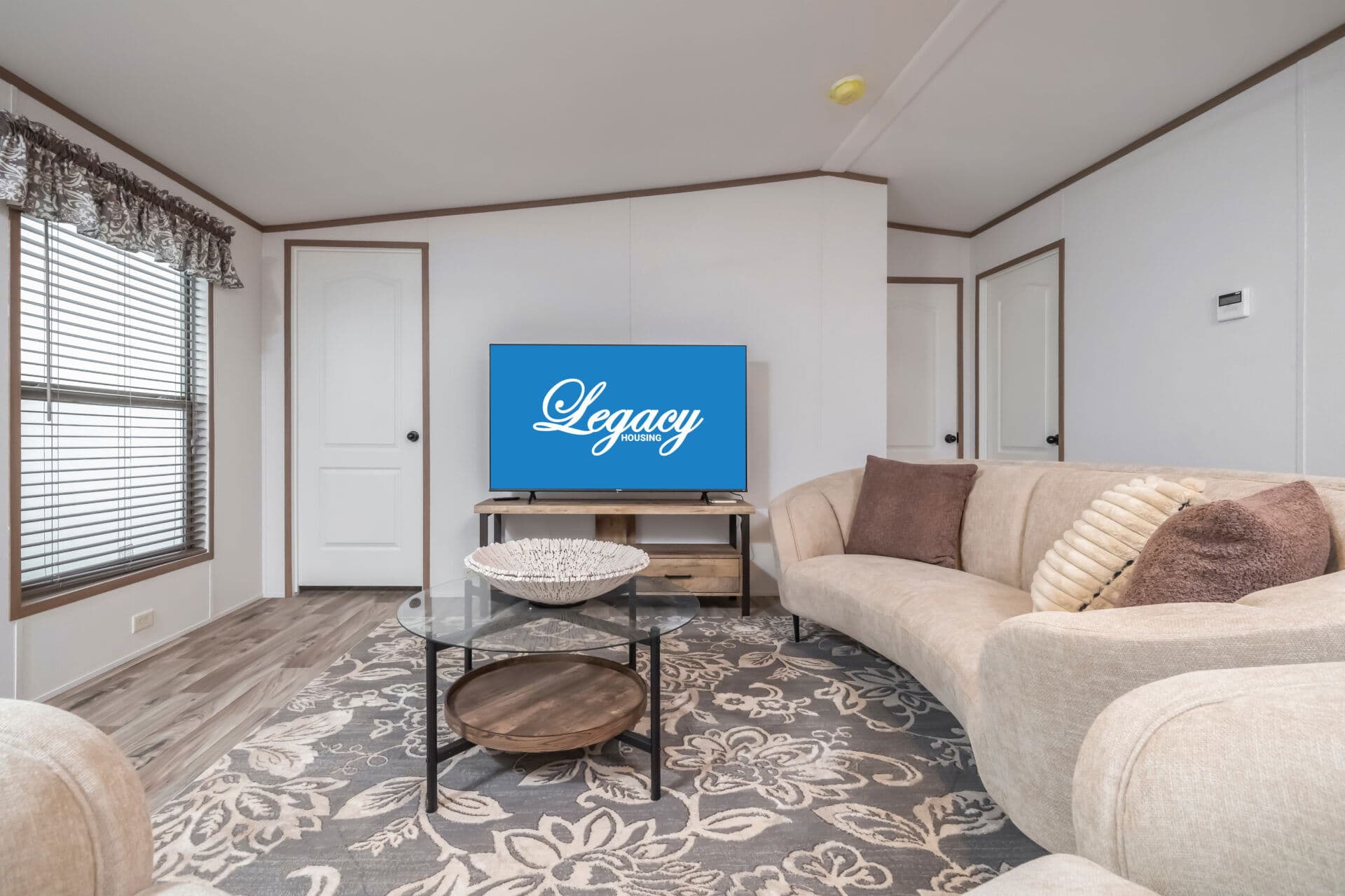 Select s-2448-32a interior home features