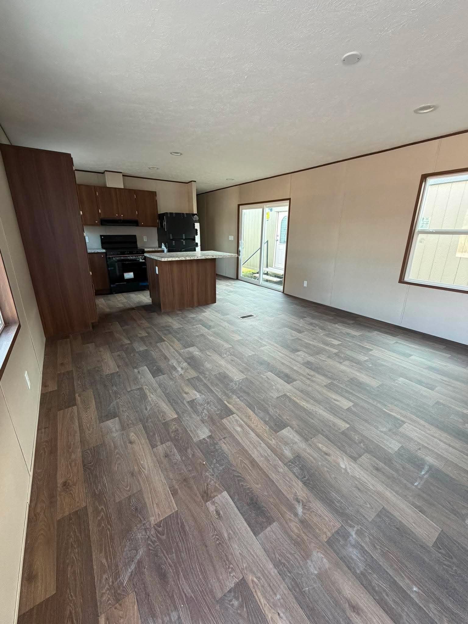 Aspen  home features