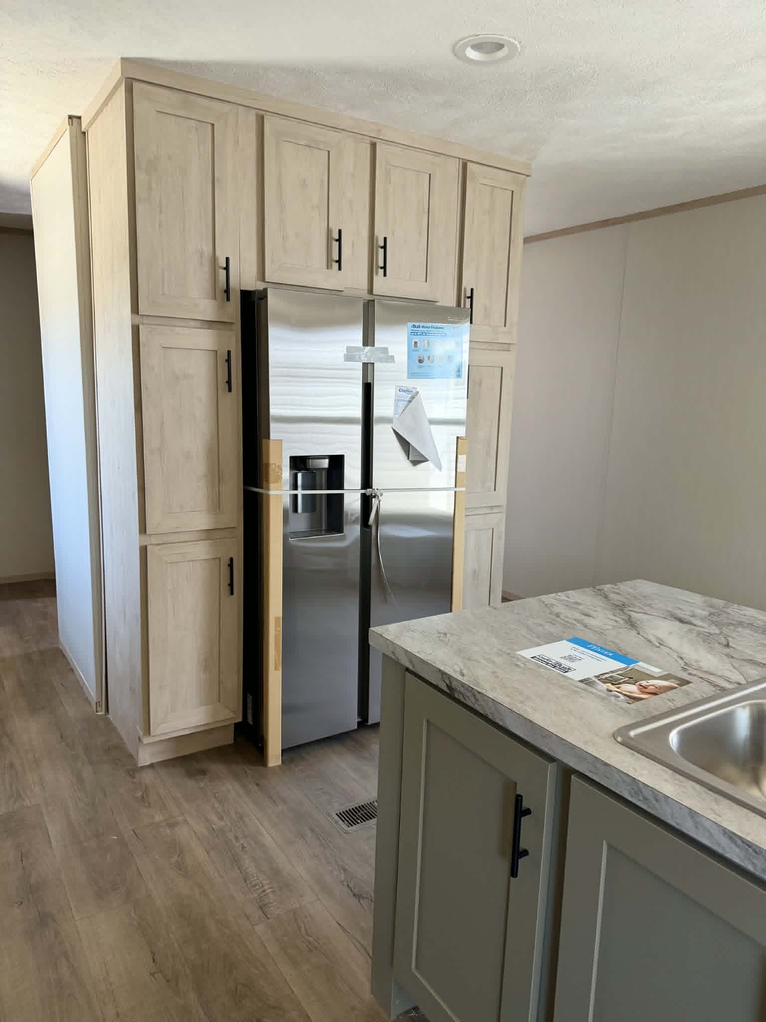 The deputy kitchen home features