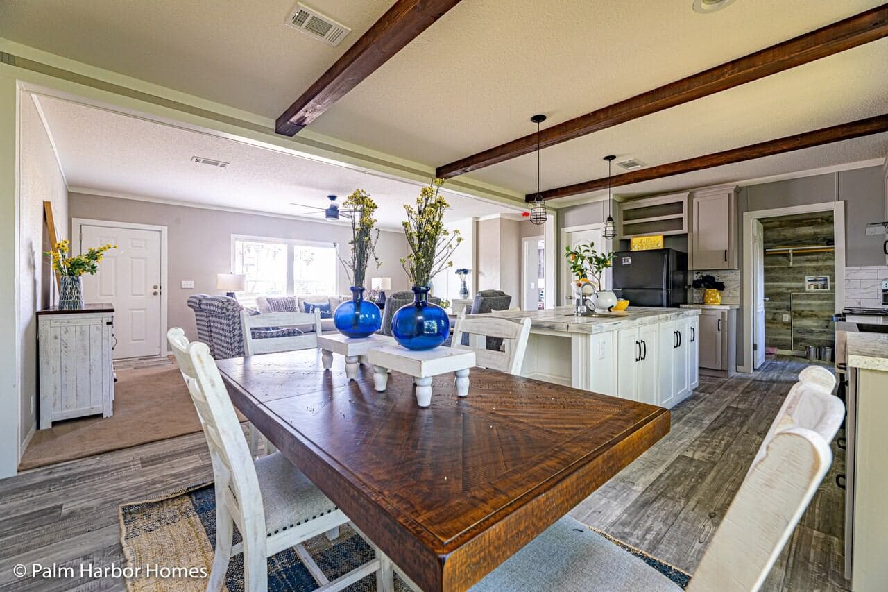 Fantasy island 28543f interior home features