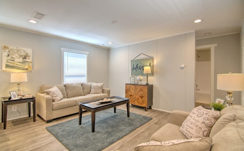 Park place 302 interior home features