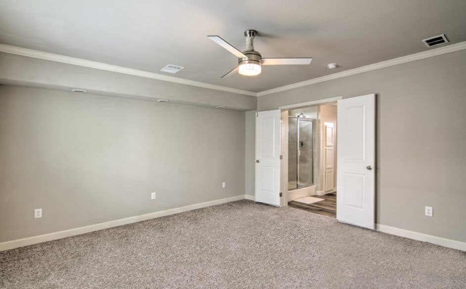 Magnolia 6360 bedroom home features