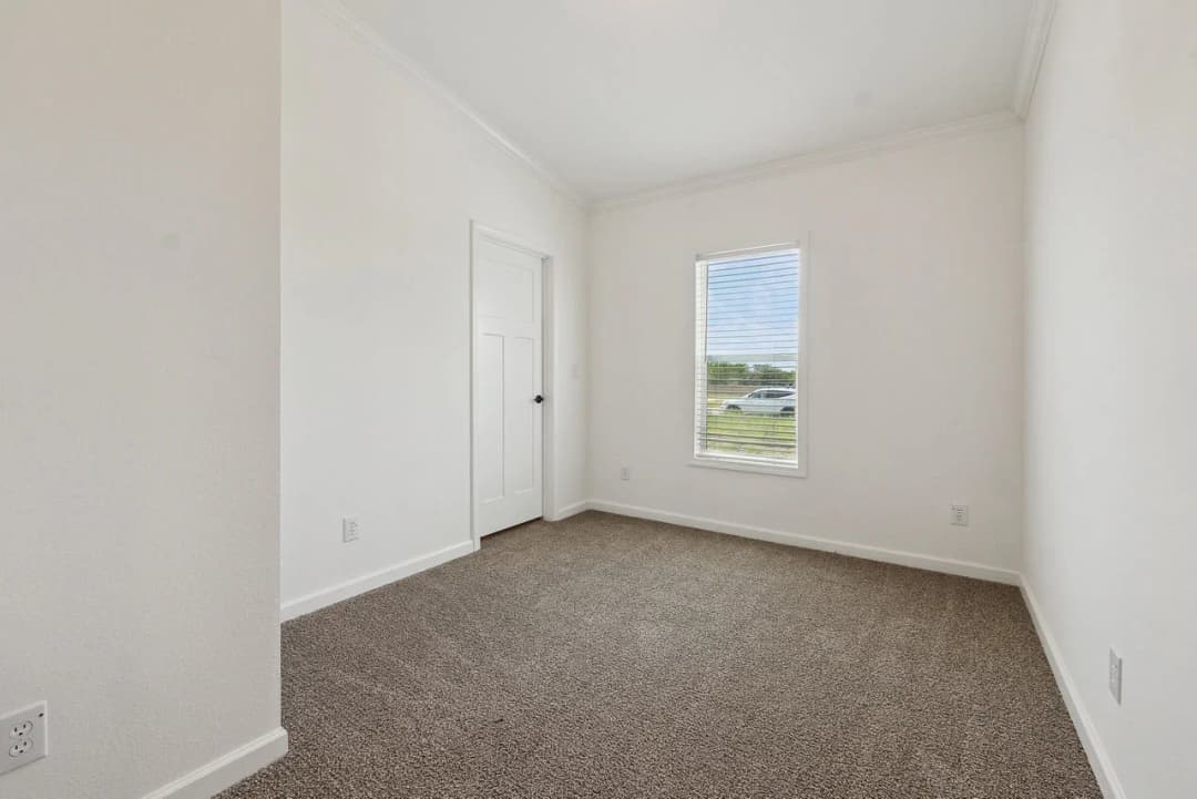 Innovation in1868h22177 bedroom home features
