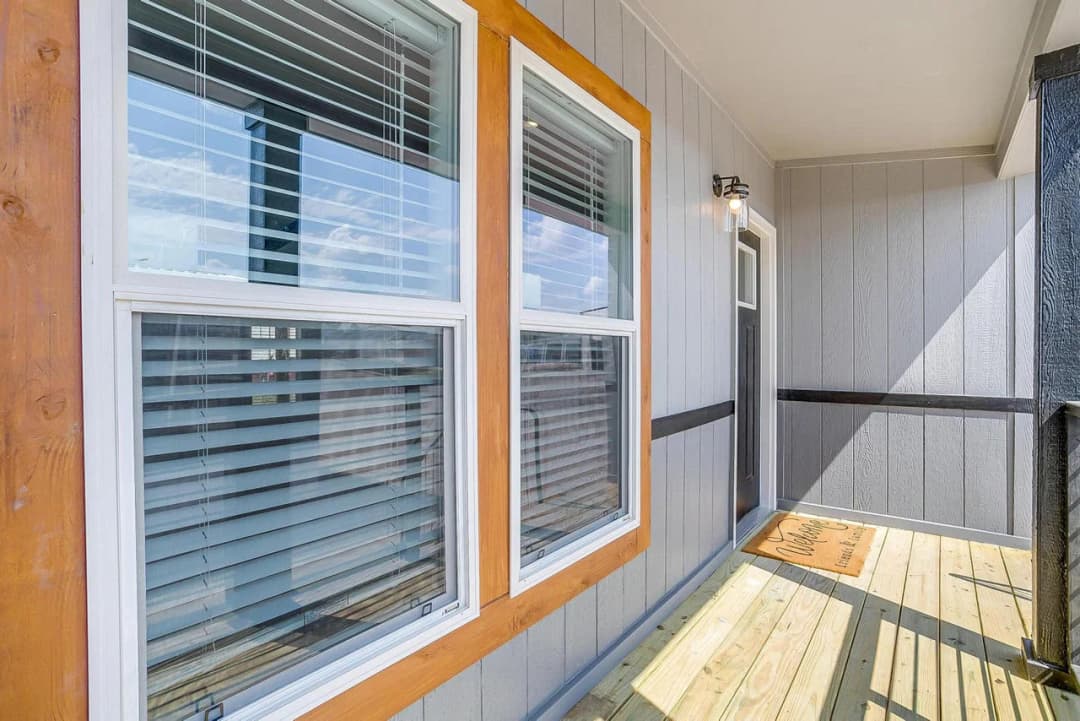 Innovation in2860h32079 exterior home features