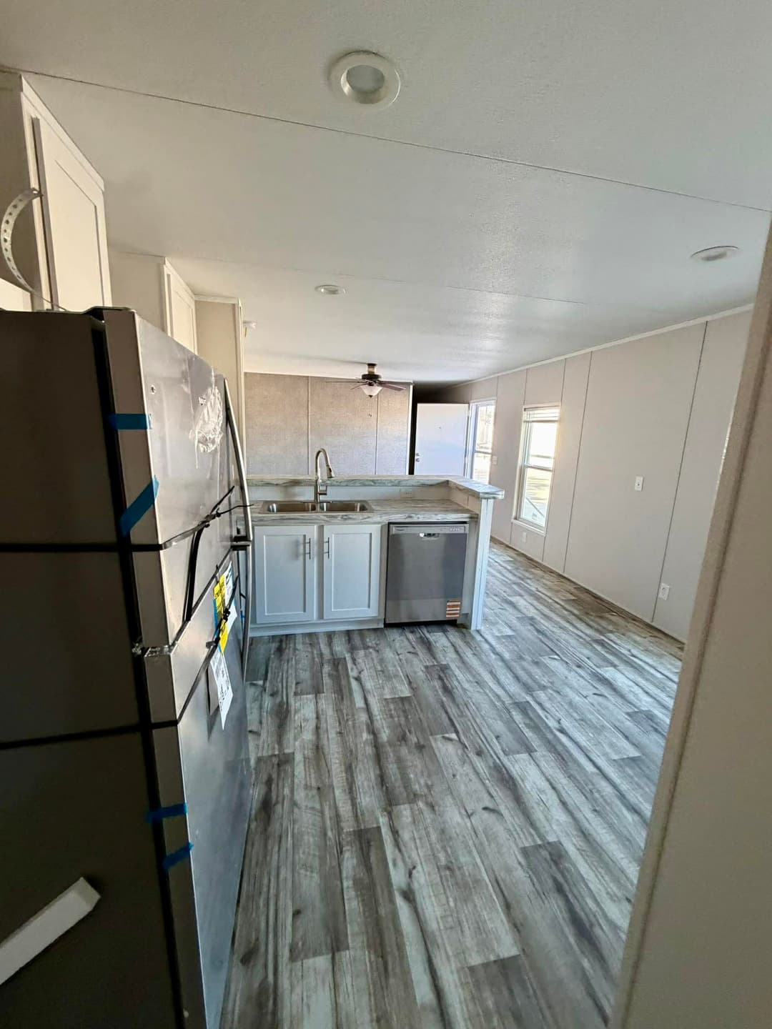 The rockwall kitchen home features