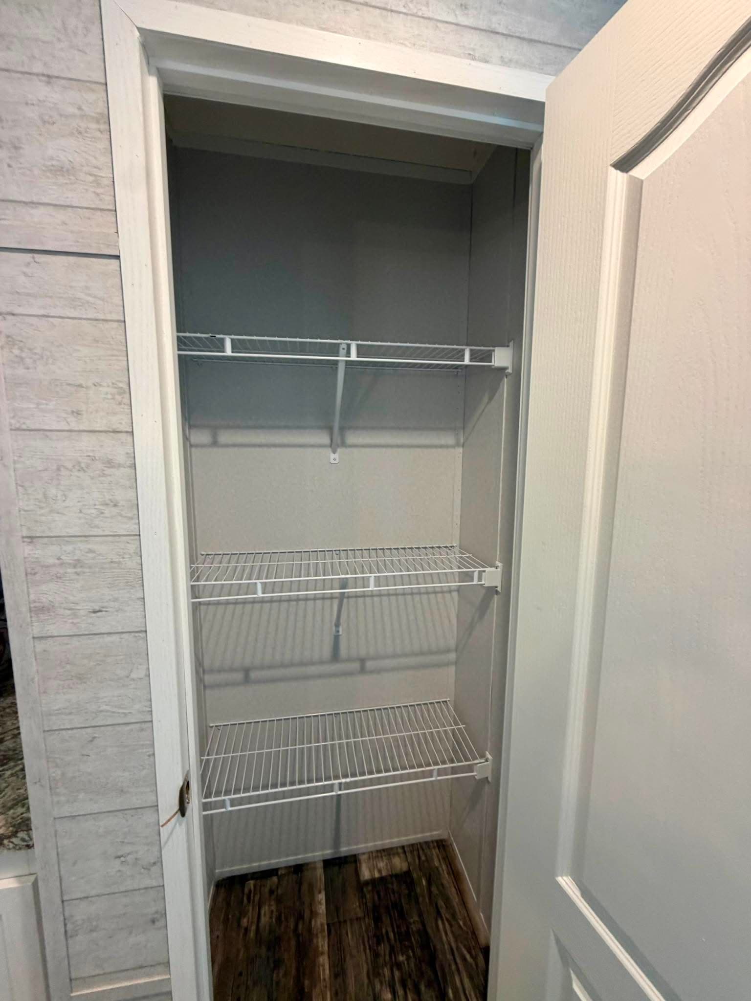 The belle (hot deal)  home features