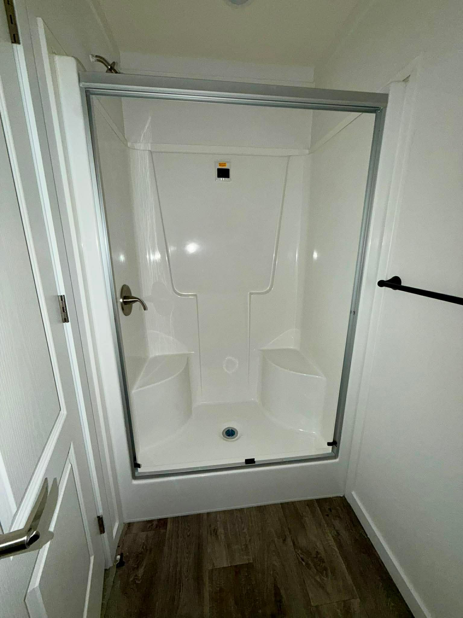 The declaration  bathroom home features