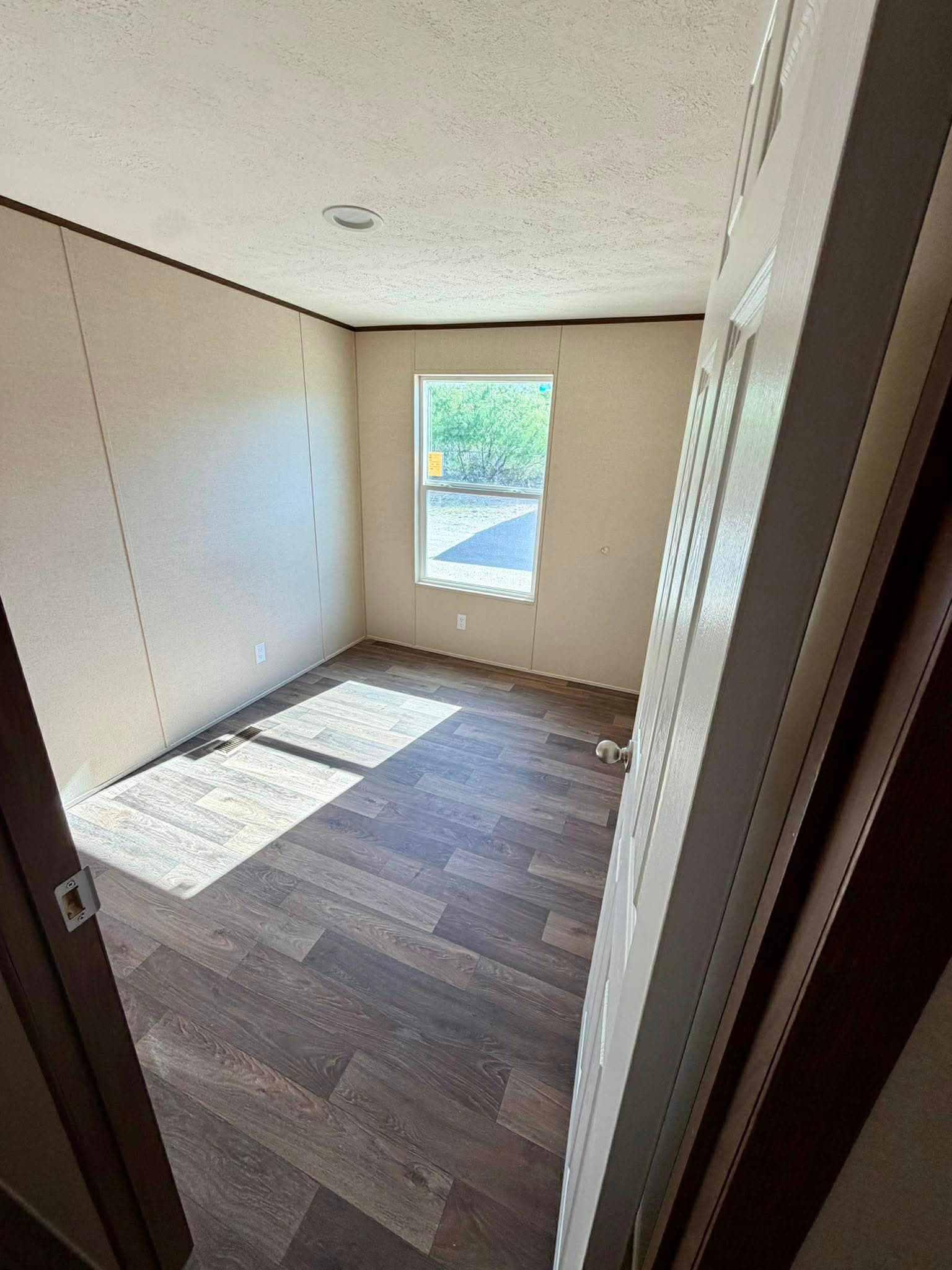 The grande (hot deal)  home features