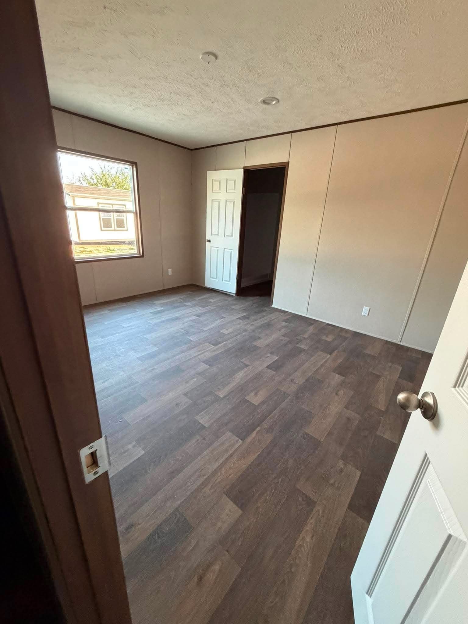 Aspen  home features