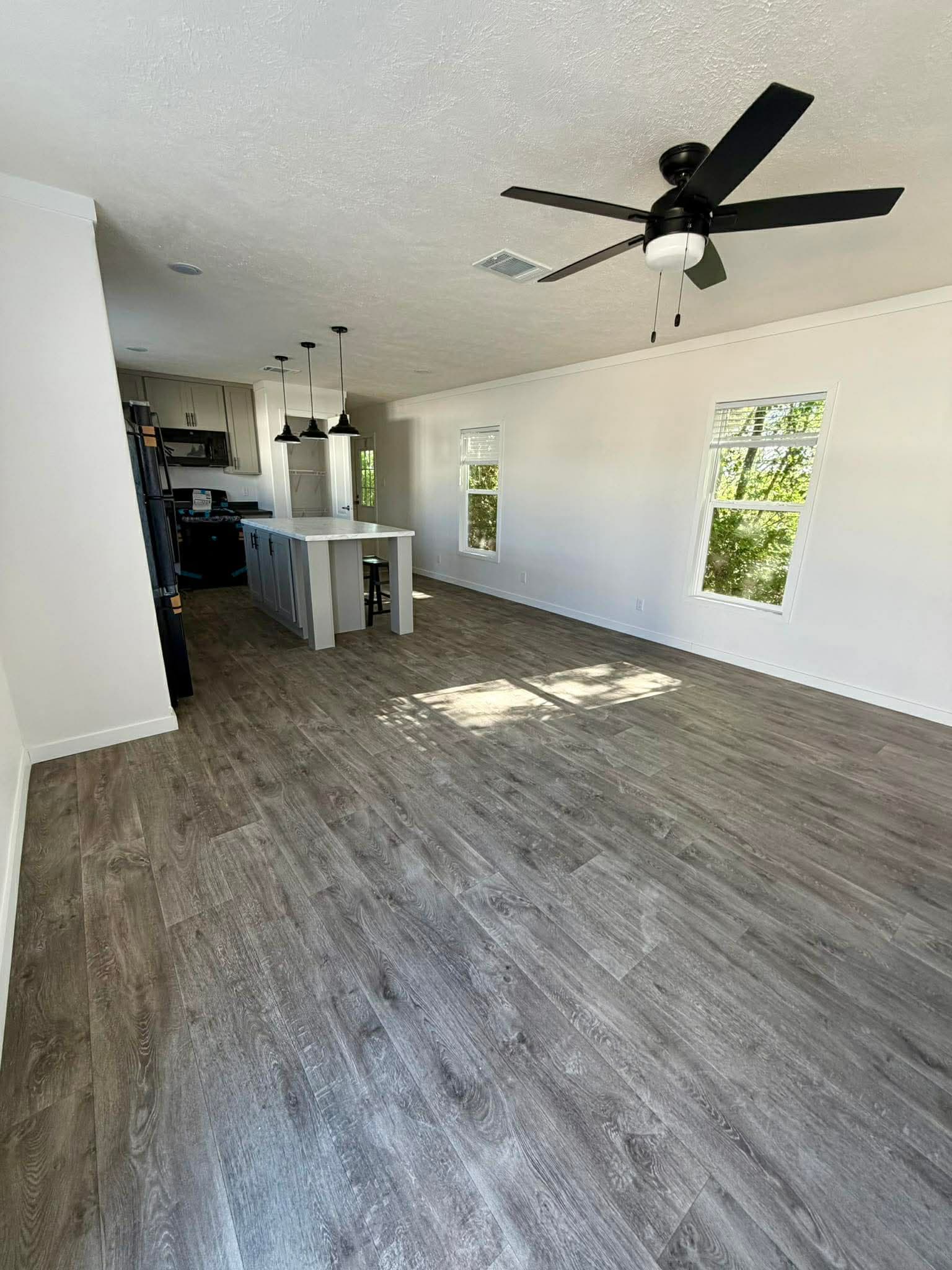 The declaration  kitchen home features