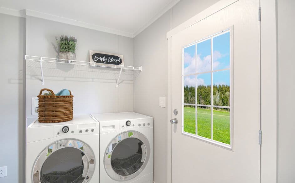 Trailblazer t76b interior home features