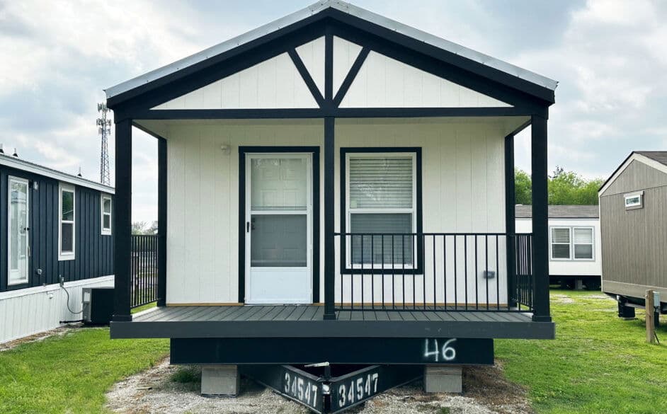 Park view 314p elevation and exterior home features