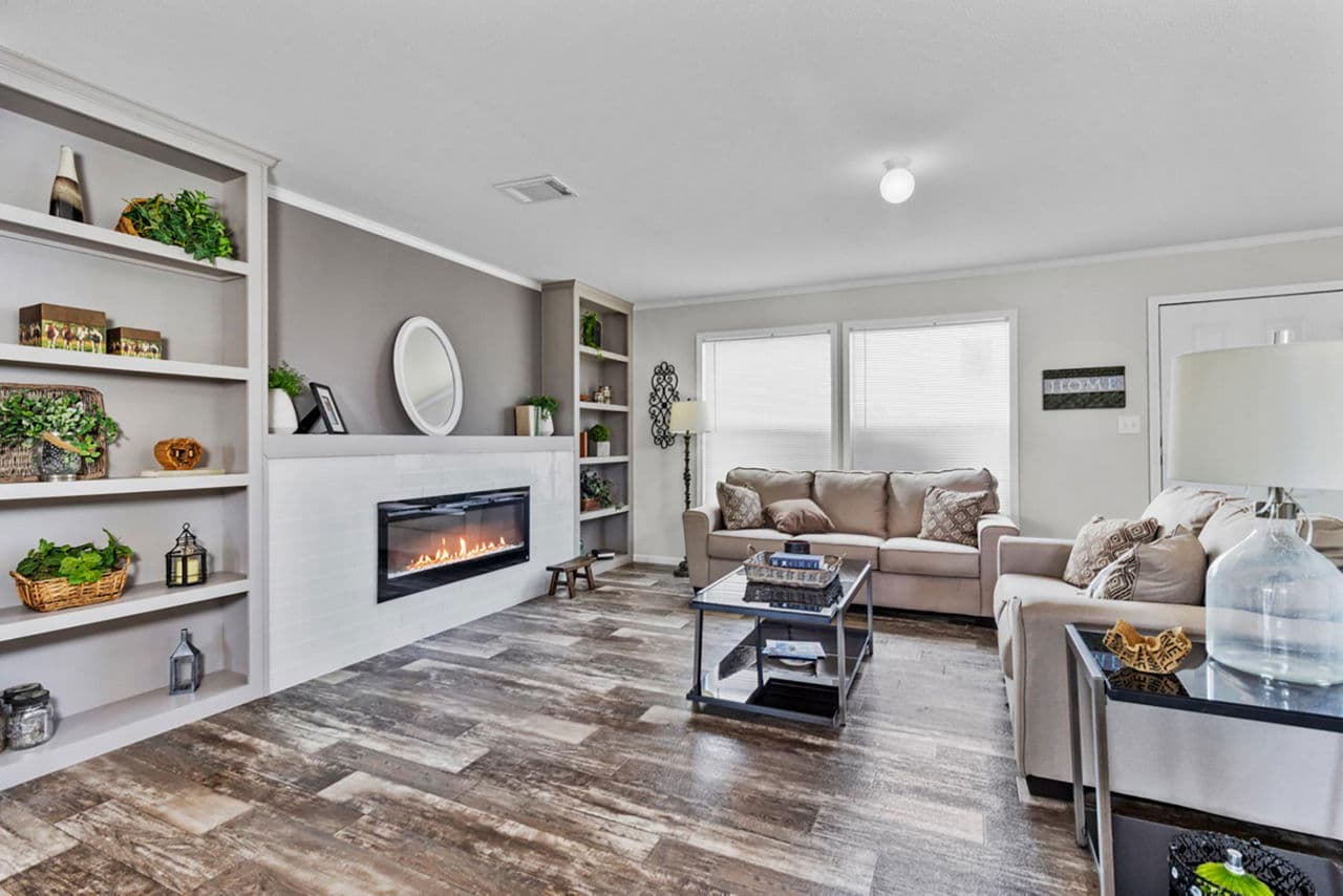 Poydras 3 bedroom interior home features