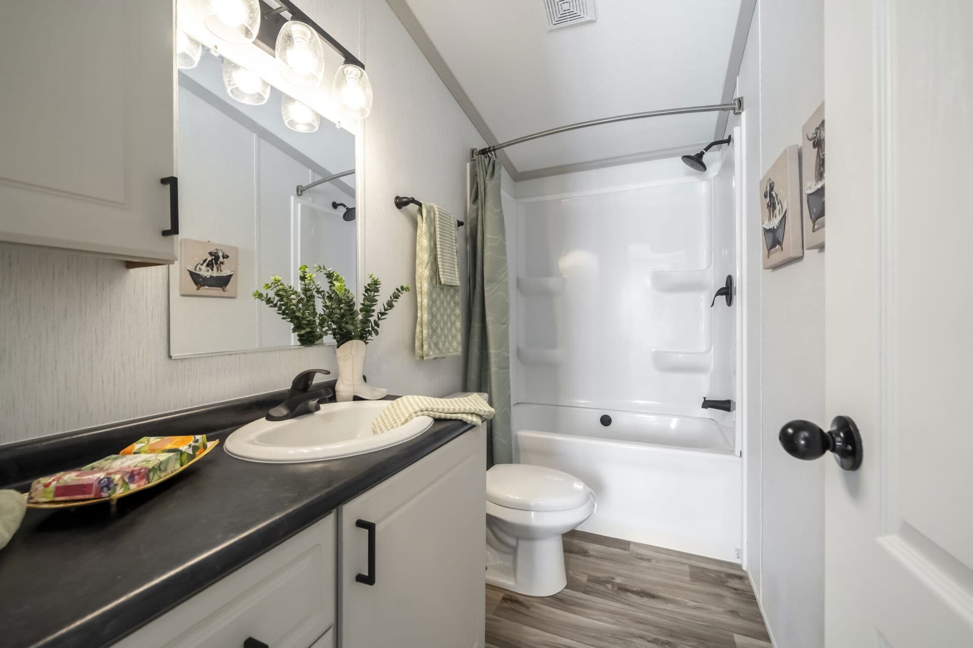 Heritage h-1660-21fka bathroom home features