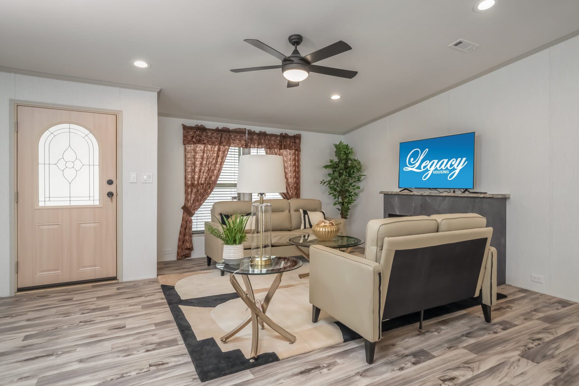 Doublewide h-32×56-42a interior home features