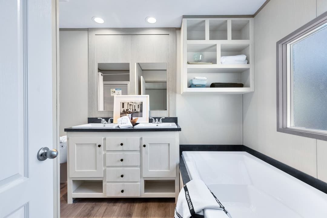 Porch living series 16682a bathroom home features