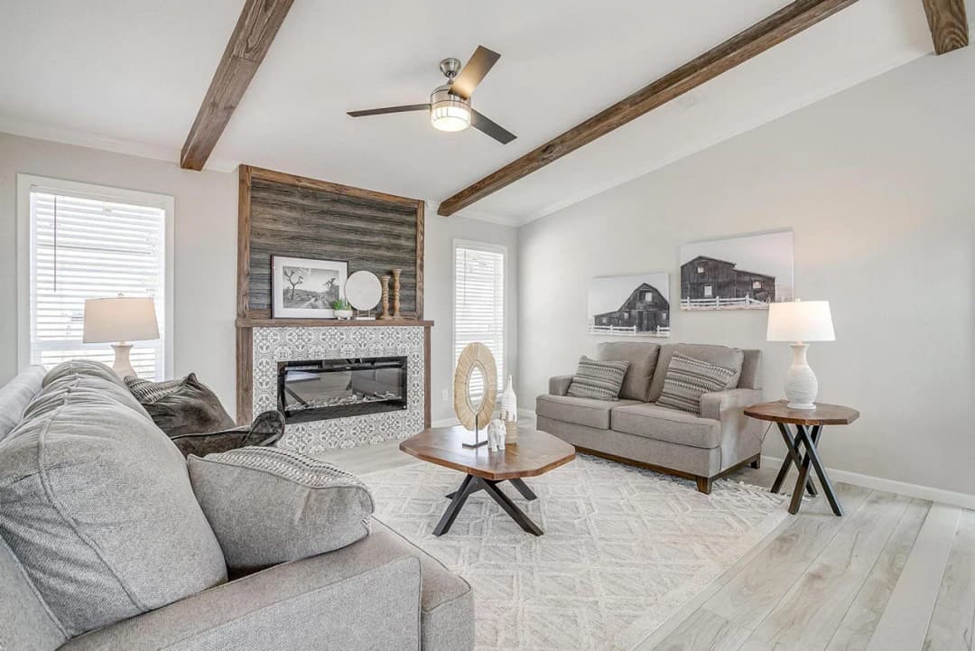 Innovation in2860h32079 interior home features