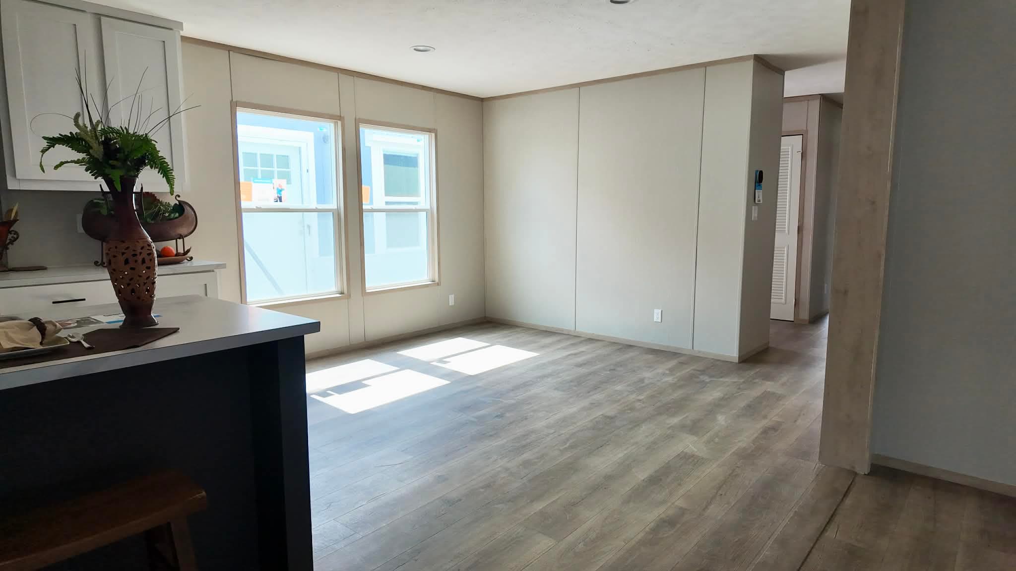 Crockett (hot deal)  home features