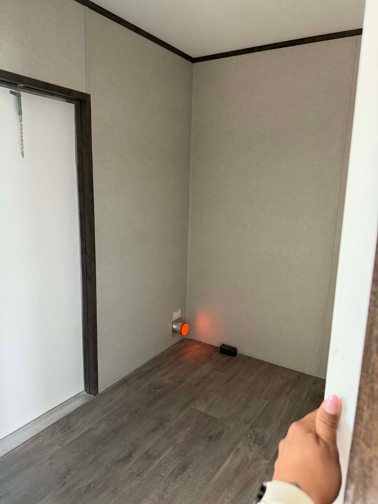 The nassau (hot deal)  home features