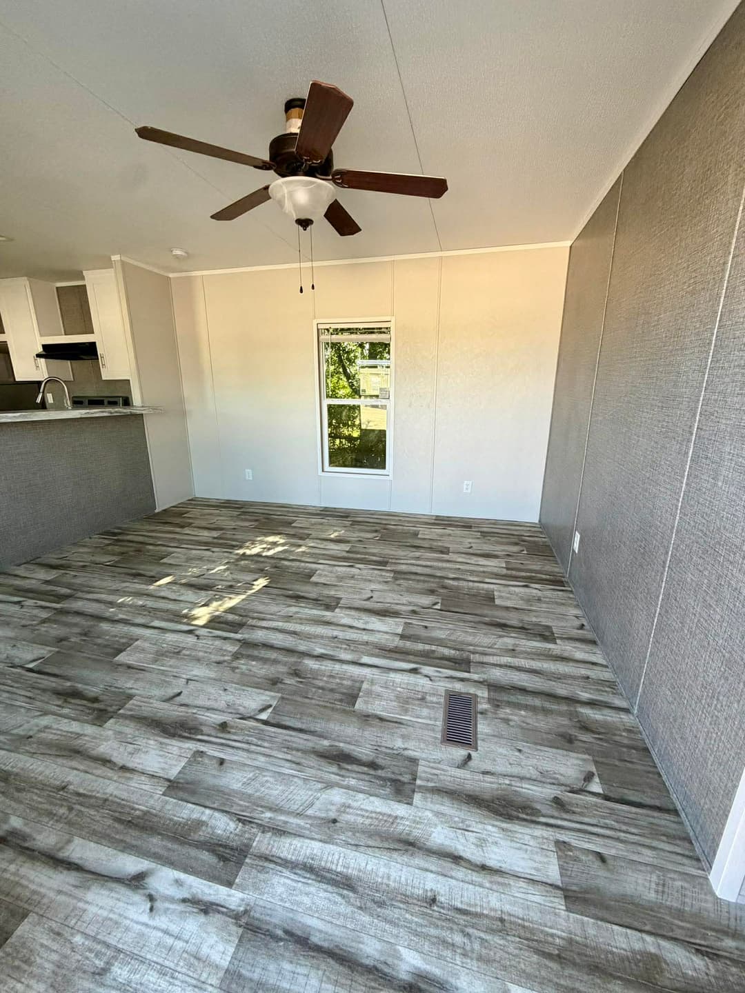 The rockwall kitchen home features