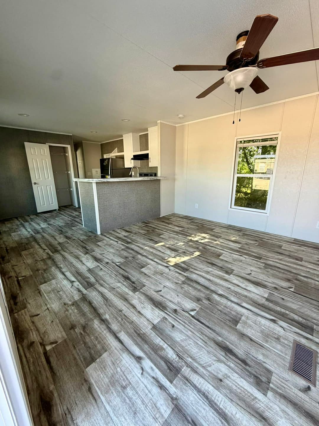 The rockwall kitchen home features