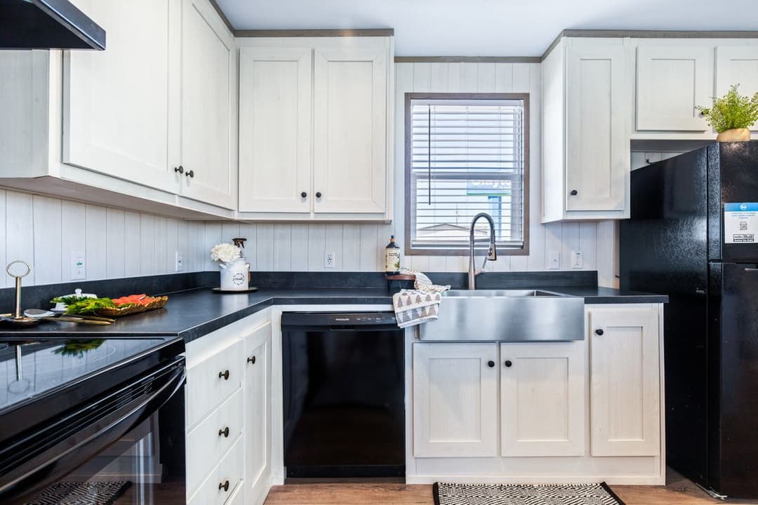 Porch living series 16682a kitchen home features