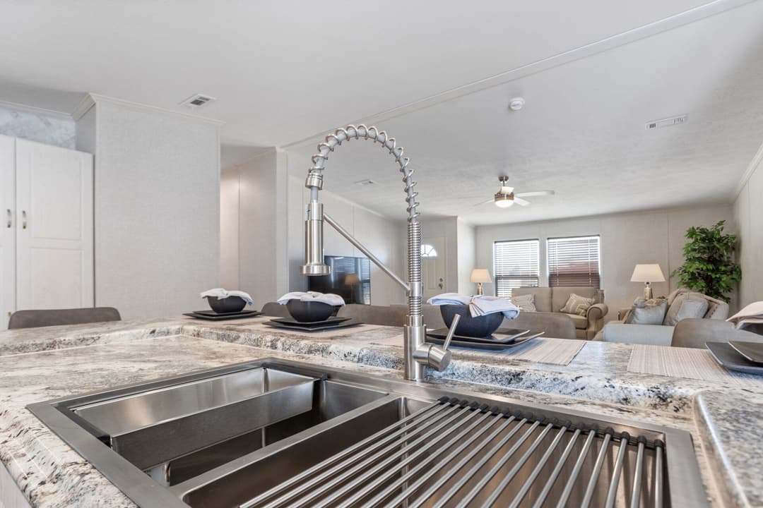 Heritage h-3272-43a kitchen home features