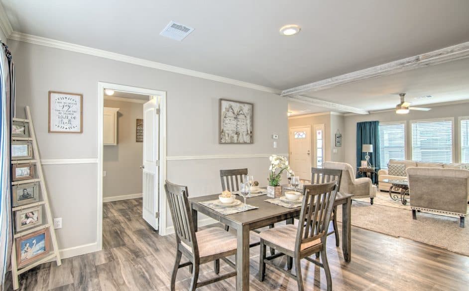 Magnolia 6360 interior home features