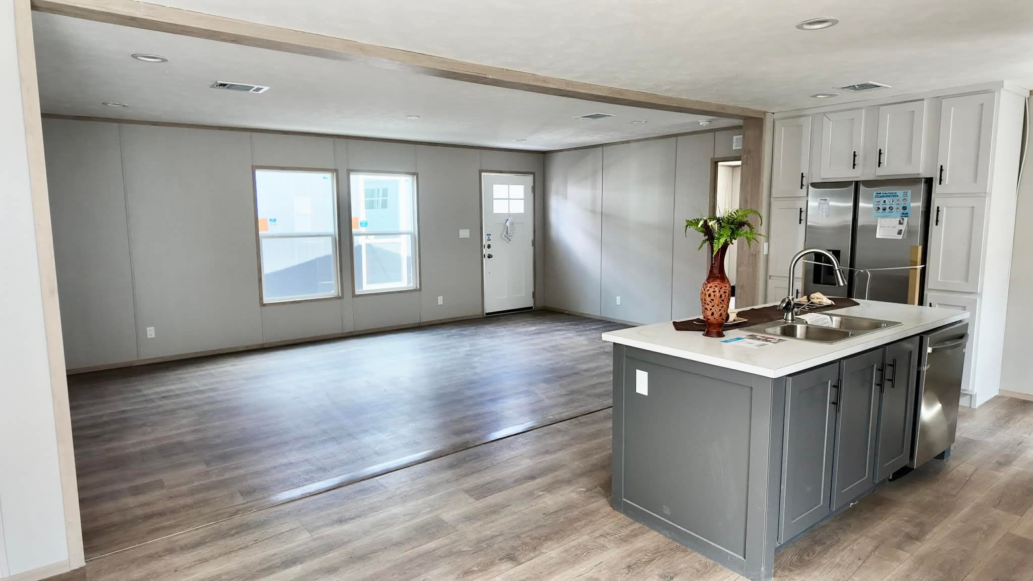 Crockett (hot deal)  home features