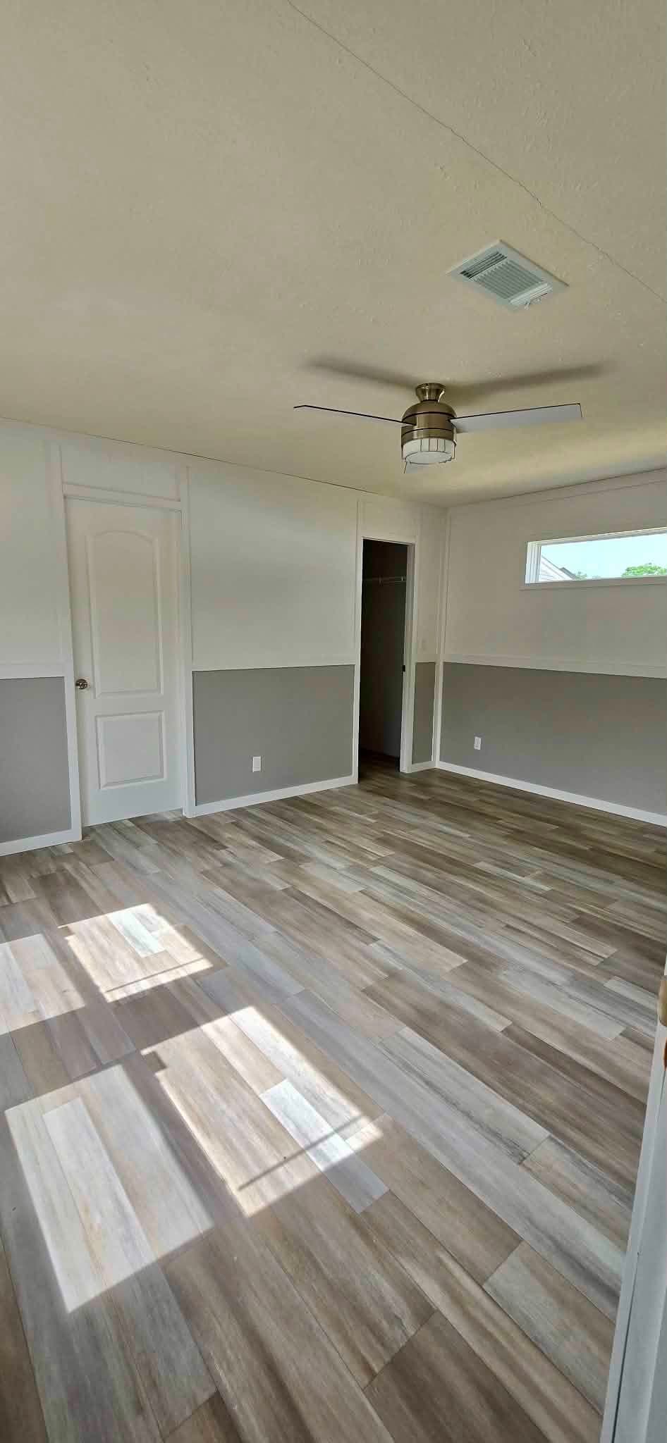 The kyle (hot deal)  home features