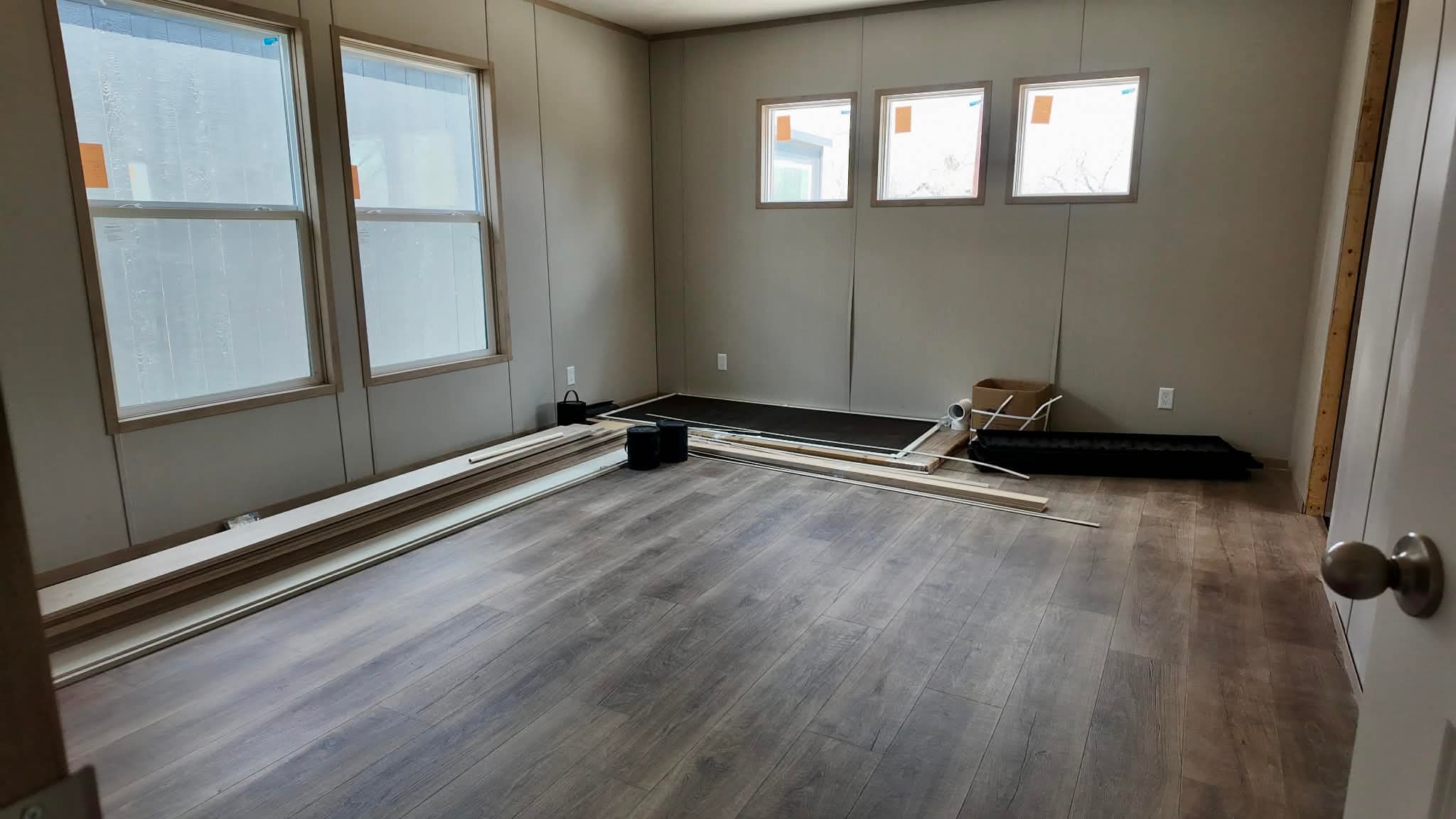 Crockett (hot deal)  home features